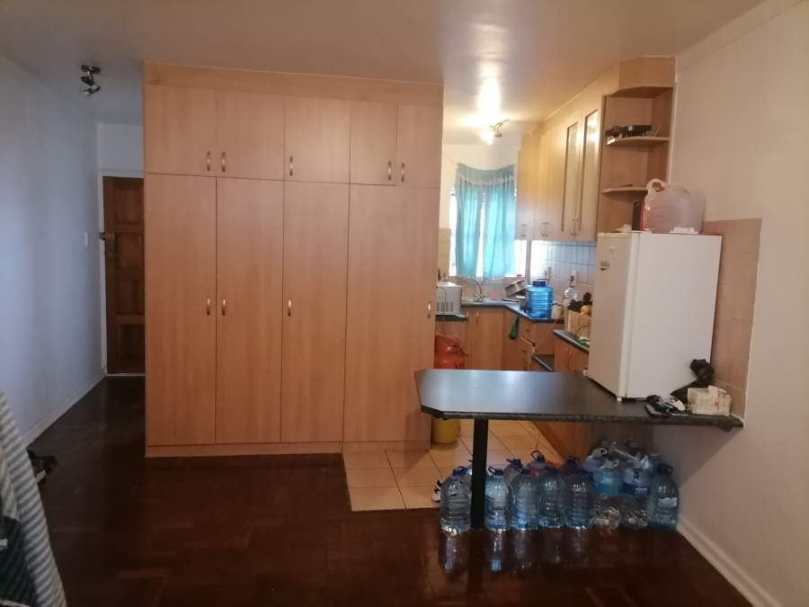 1 Bedroom Property for Sale in Mowbray Western Cape